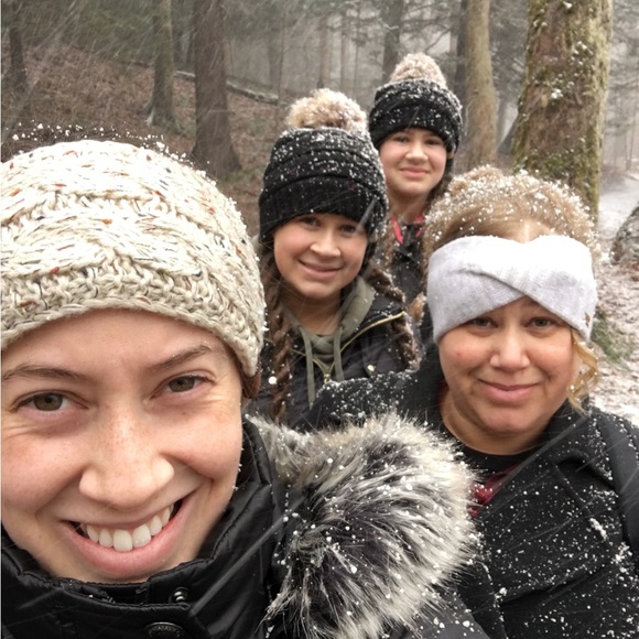 Meet your Posher, Cassie - Picture 8 of 10